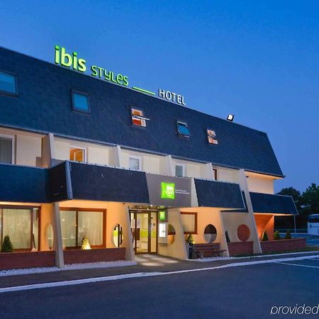 Ibis Styles Parc Des Expositions De Villepinte Villepinte  Dış mekan fotoğraf