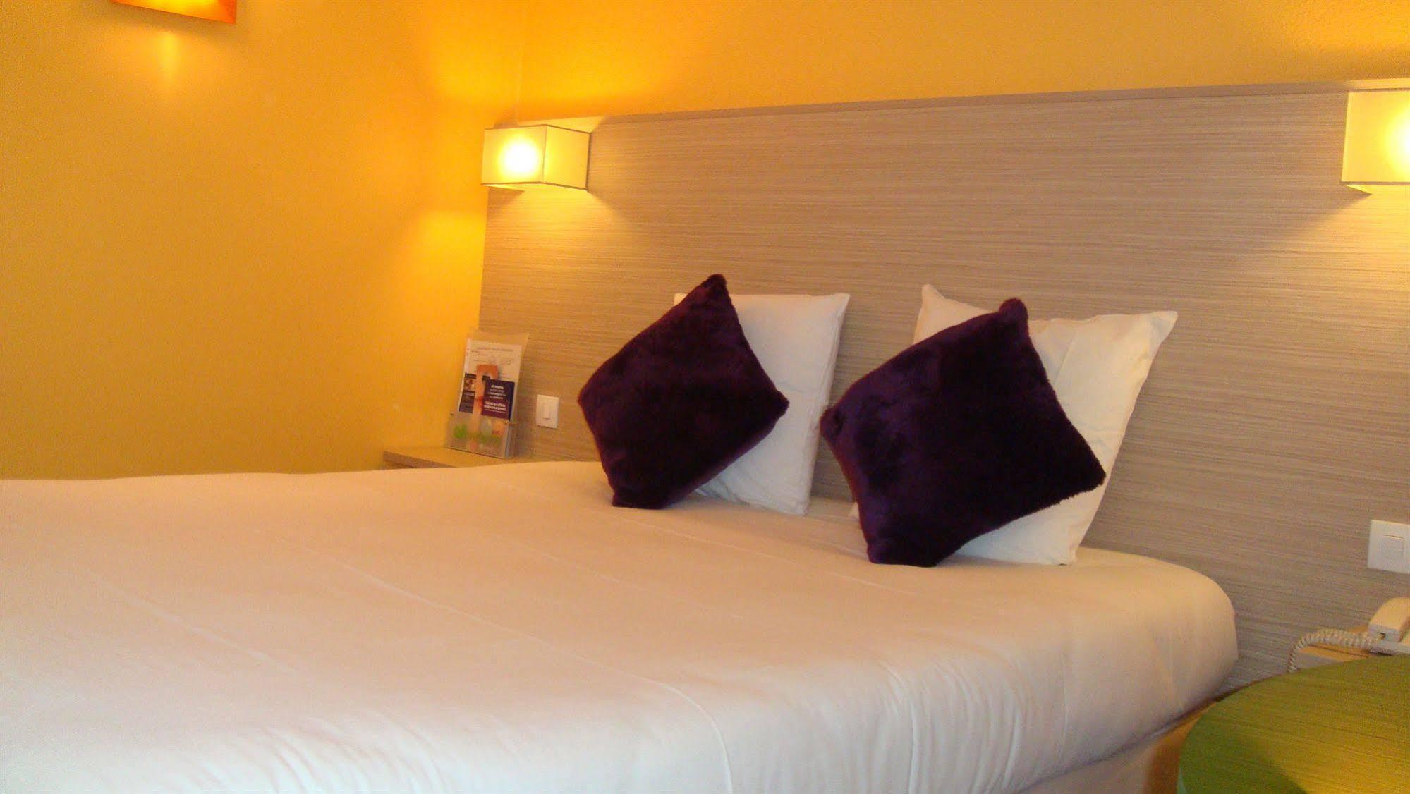 Ibis Styles Parc Des Expositions De Villepinte Villepinte  Dış mekan fotoğraf